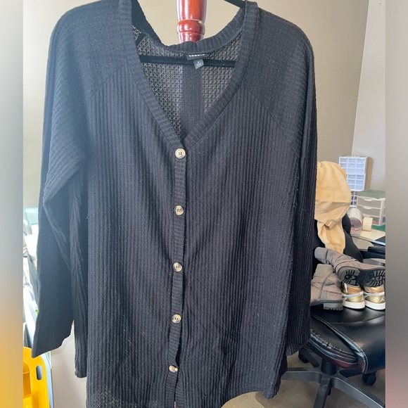 Torrid sz 2 black light waffle knit long sleeve - Picture 6 of 6